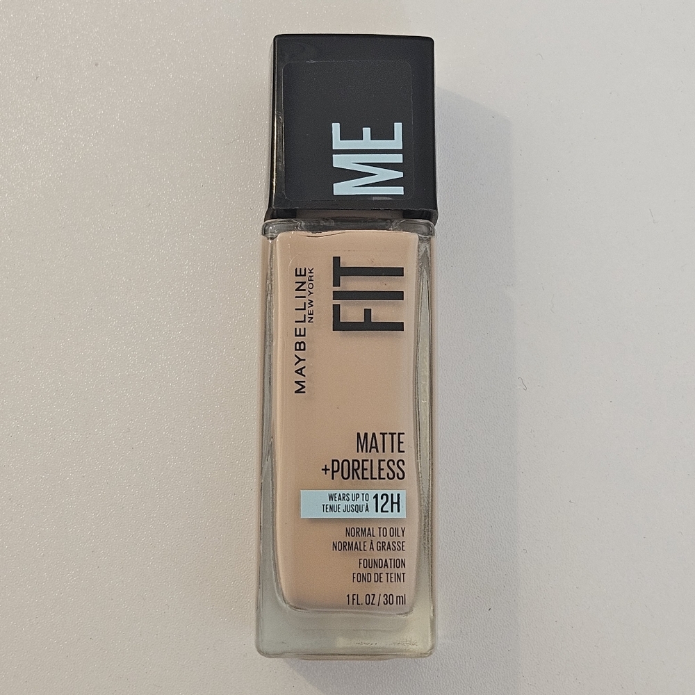 Maybelline Fit Me Matte + Poreless Foundation Ivory 115
